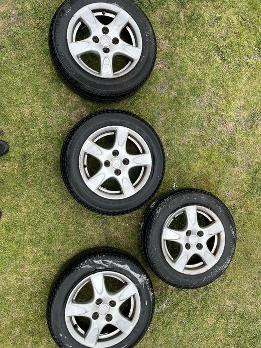 Opony letnie Continental 175/65 R14 z felgami