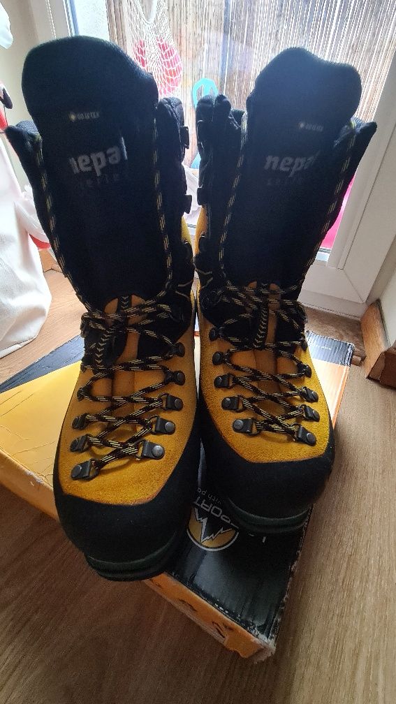 Buty zimowe la sportiva nepal evo gtx 43