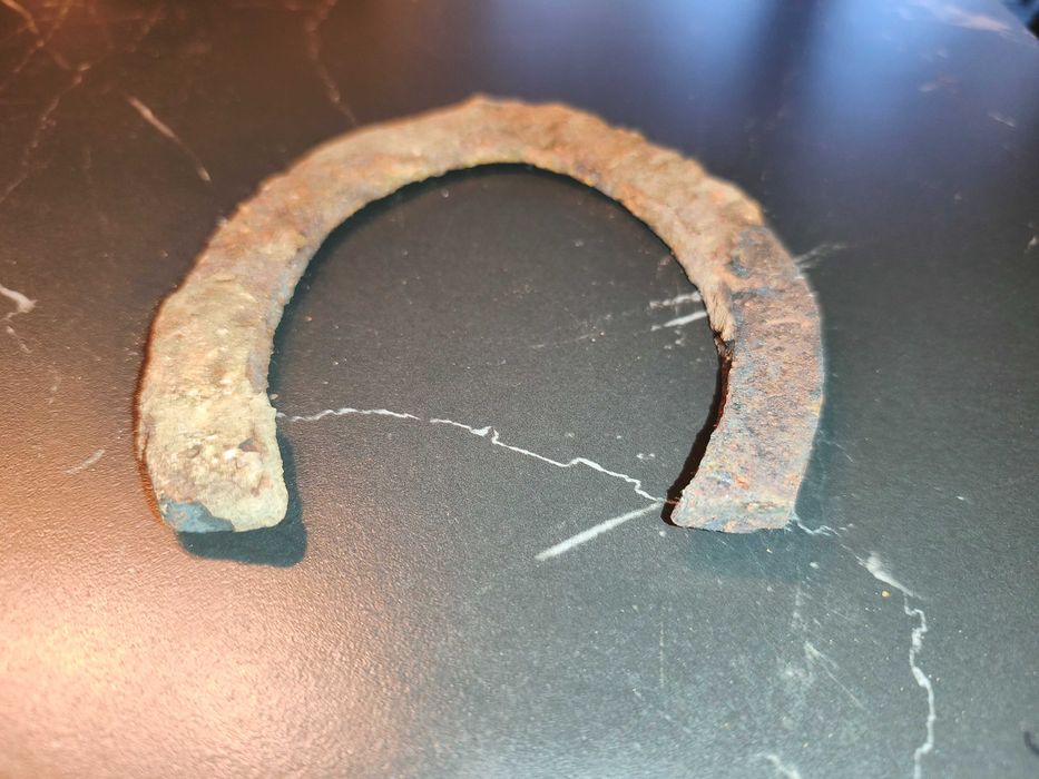 Zabytkowa antyczna stara podkowa końska