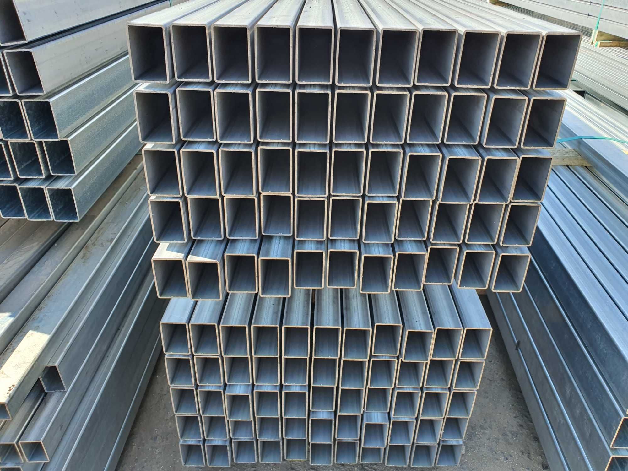 profil stalowy  30x10x1,5mm L6000 zamknięty, balustrada, ogrodzenie