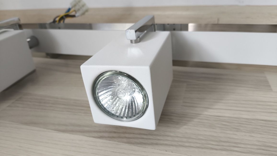 Lampa podsufitowa sufitowa halogeny listwa Mateo