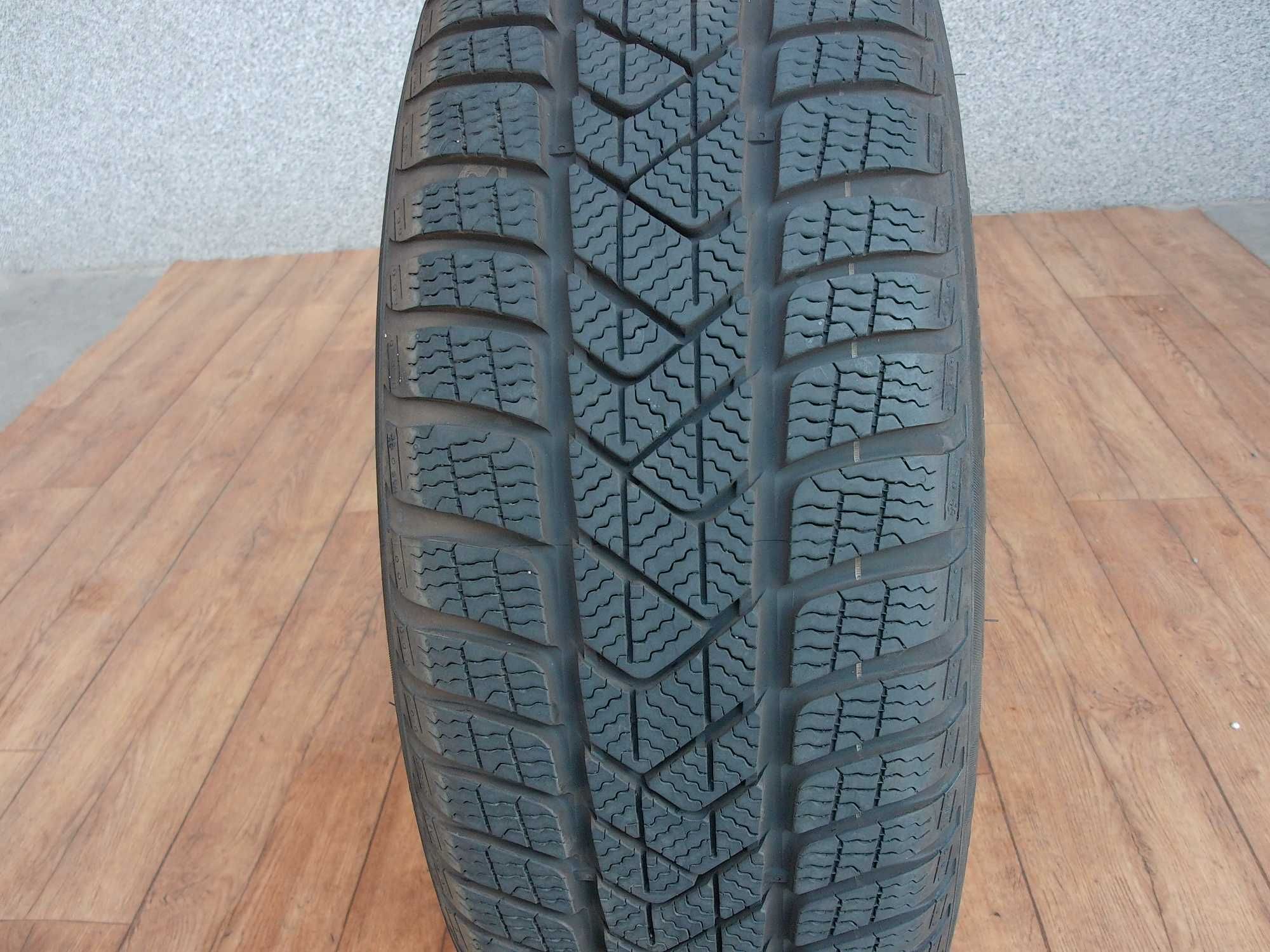 Pirelli Winter Sotto Zero 3 205/60/16 92H ładna