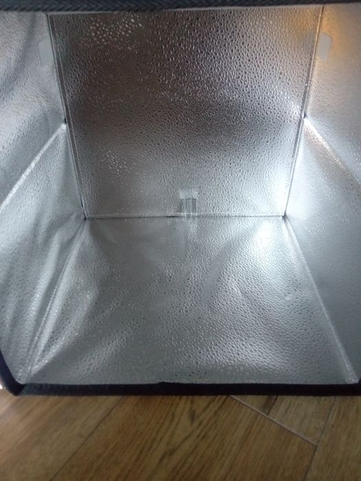 Puluz PU5032B Namiot Bezcieniowy 30cm LED 5500K 6 x tło