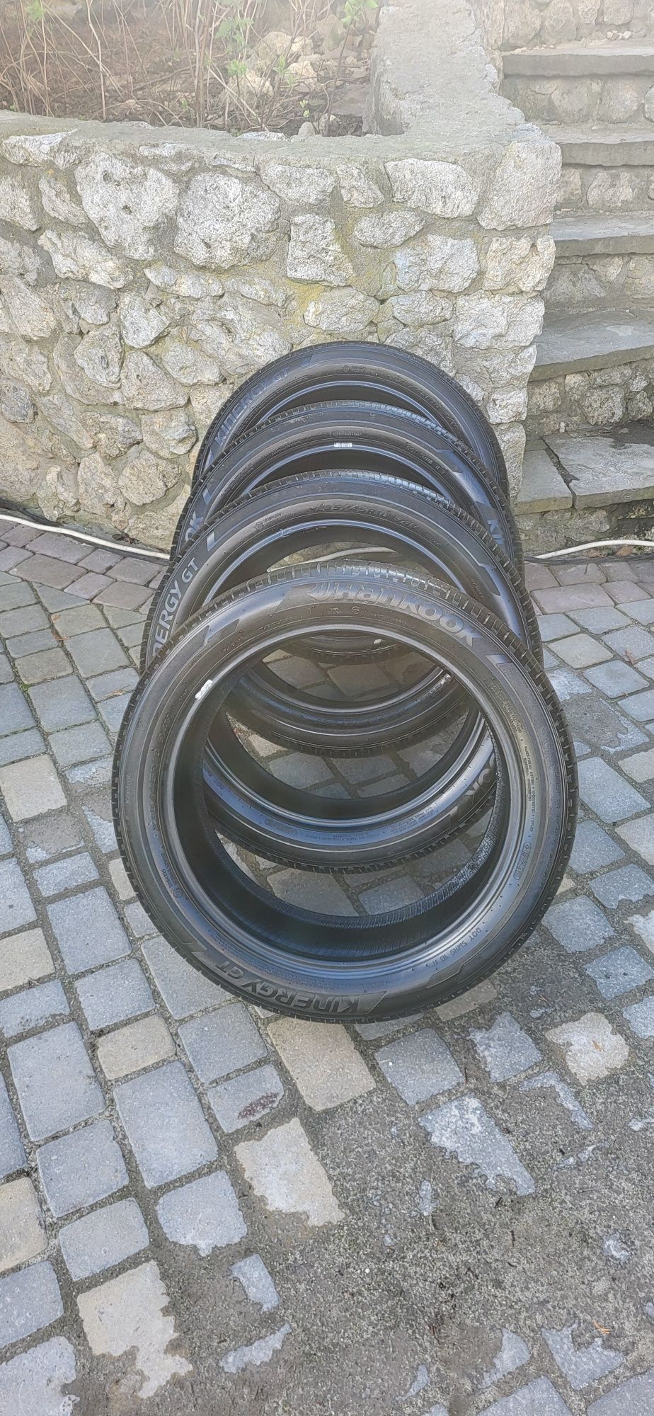 HANKOOK 235/45 R18