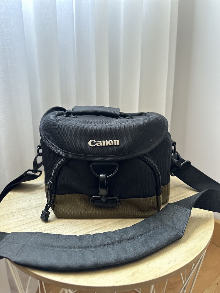 Canon EOS 1100D + lente 18-55
