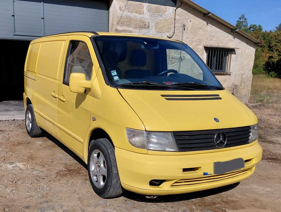 Carrinha Mercedes Vito 2000