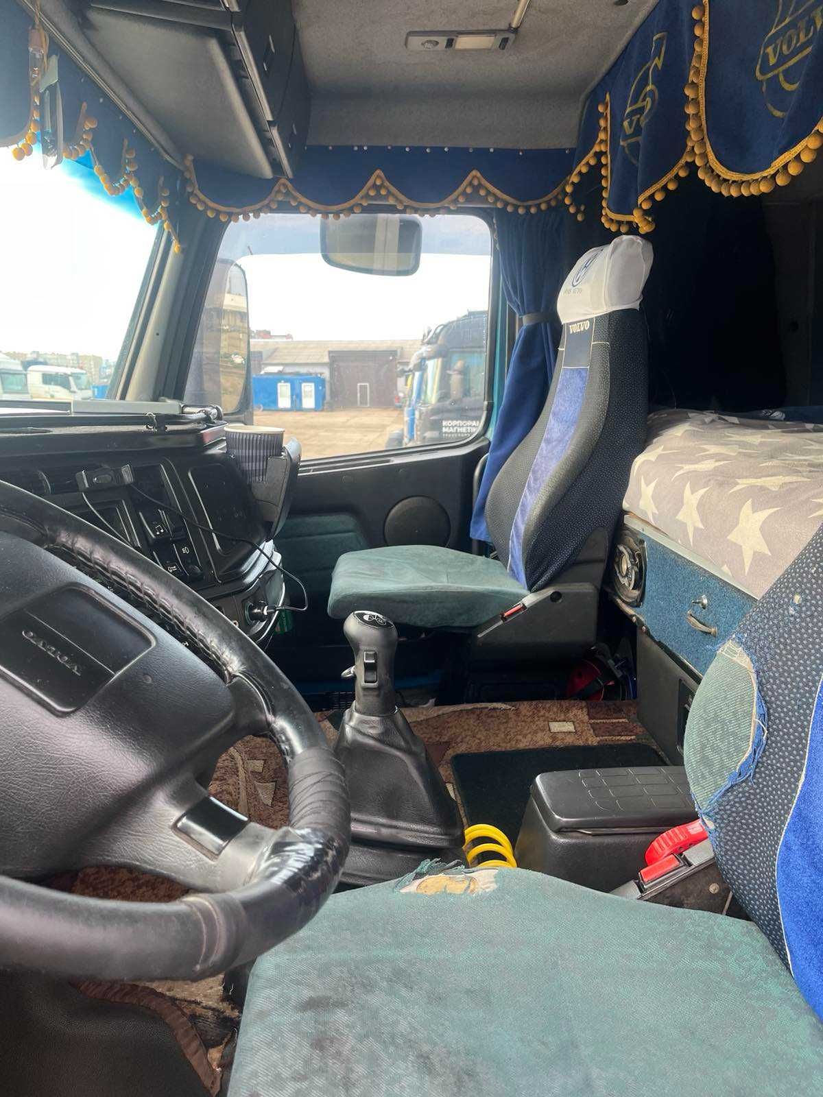 Продам тягач VOLVO FH12