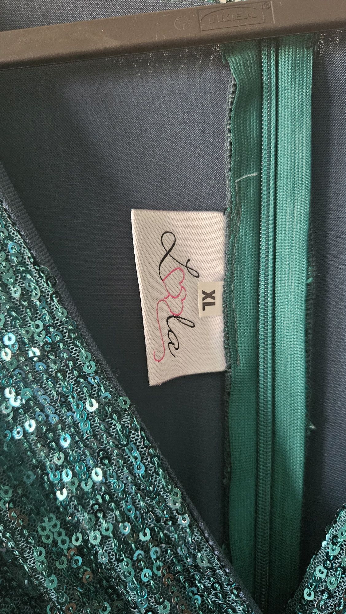 Piękna sukienka z butiku Loola, model Nora, rozmiar XL 40 / 42