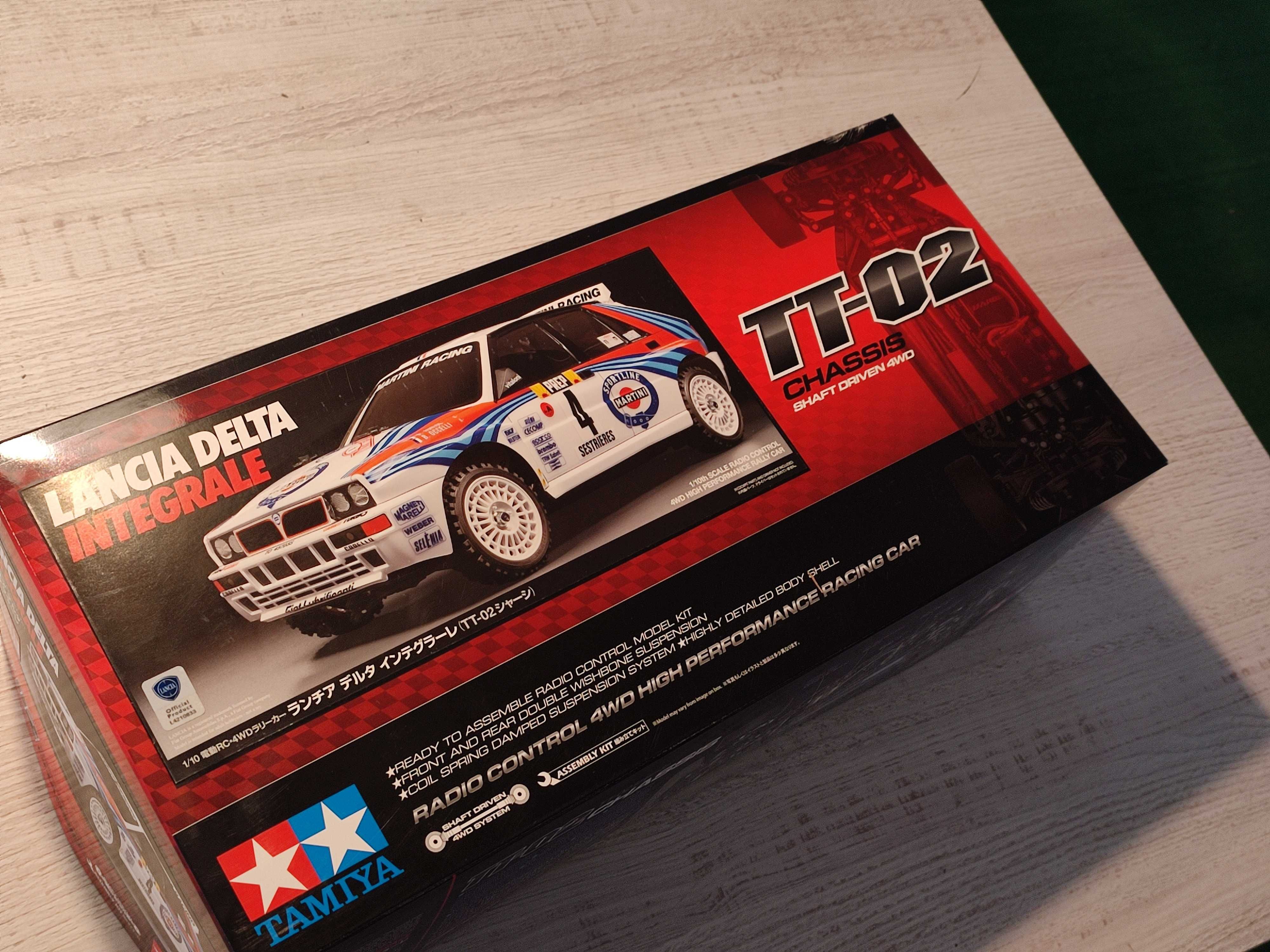 Samochód RC - TT-02 Lancia Delta  Tamiya plus gratis regulator