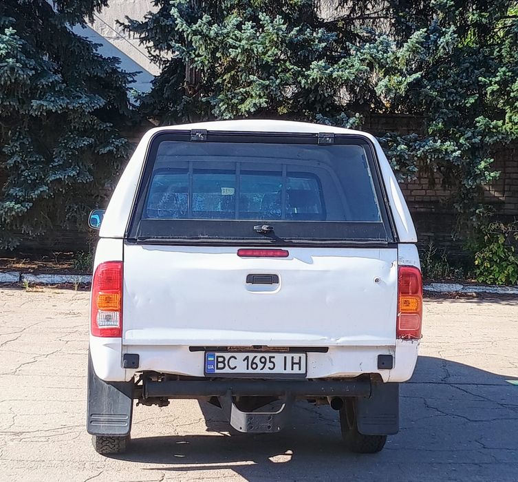 Продам Toyota Hilux 2,5 144 к.с.