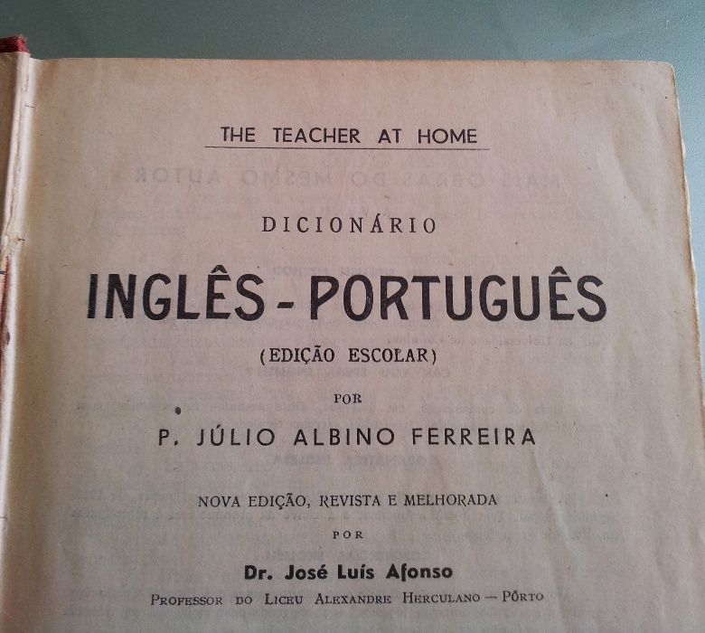 Dicionários Português/Inglês/Português