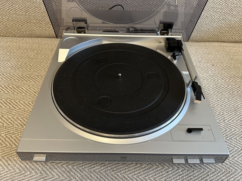 Dual CS410 - automatyczny gramofon z przedwzmacniaczem - swietny stan!