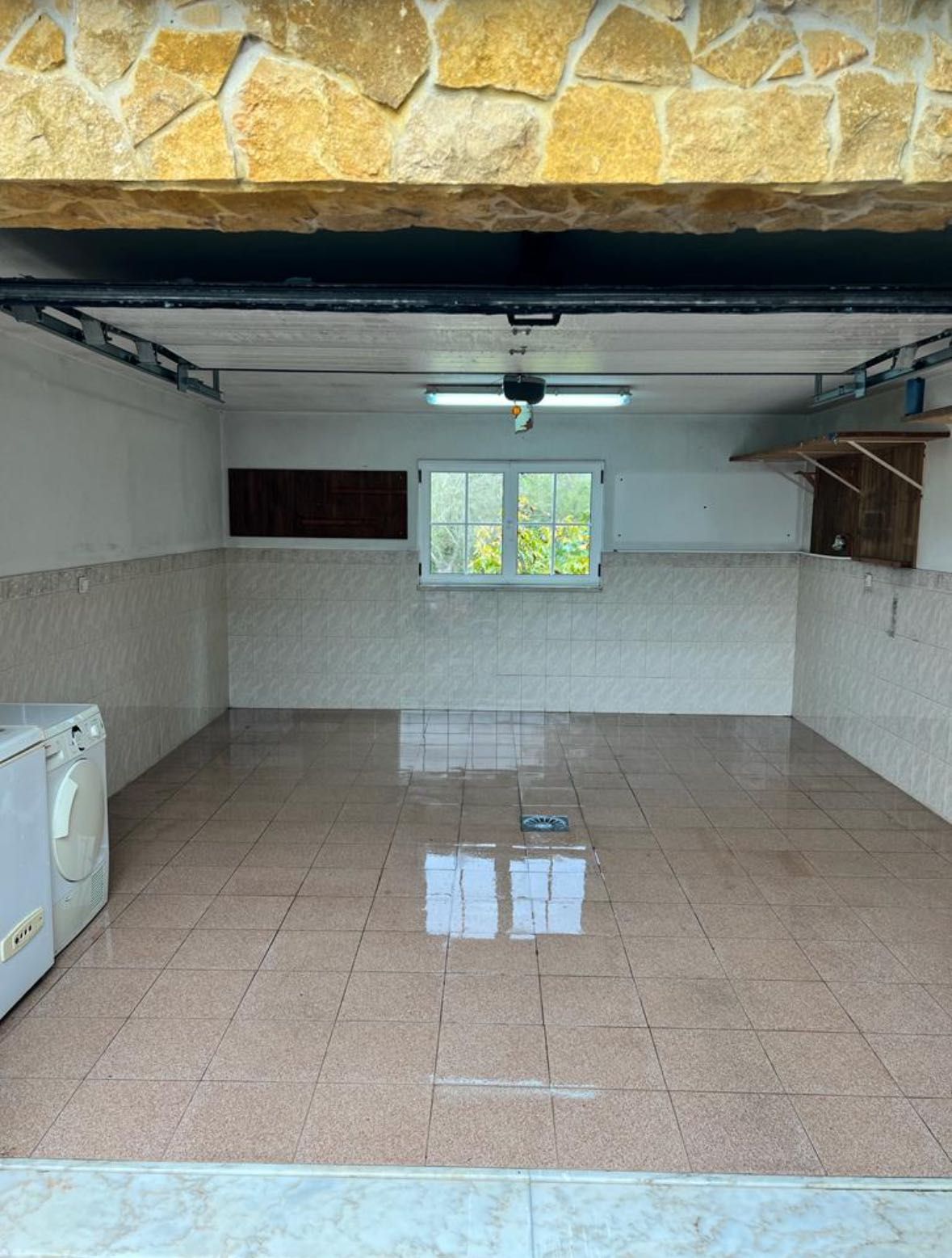 Alugo Garagem em Belas