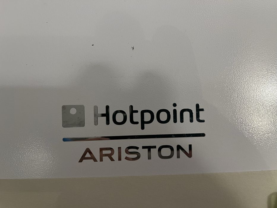 Combinado/frigorifico Ariston