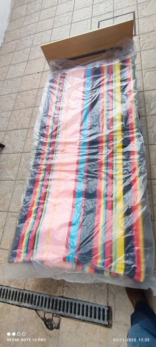 Cama dobrável com 1,70m