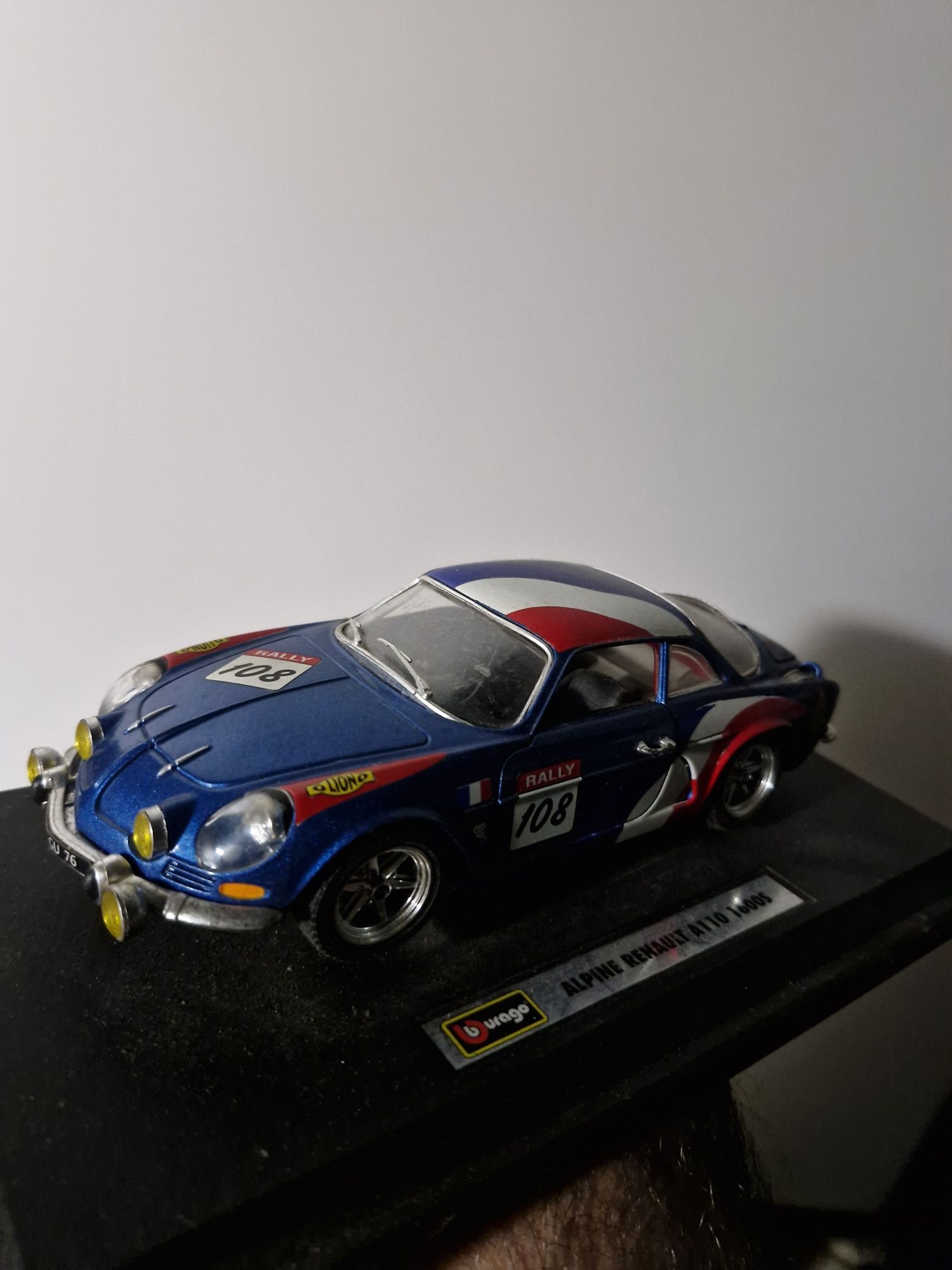 Carrinho miniatura alpine renault a110 .