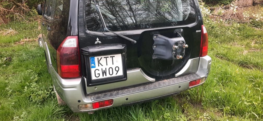 Klapa tyl pajero 3 stan bdb kompletna