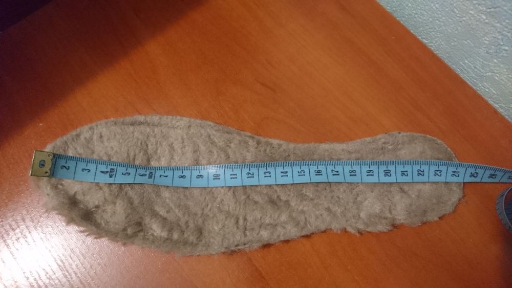 Зимние замшевые сапоги угги