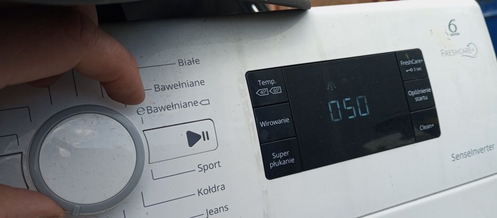 Drzwiczki programator i inne części do pralki Whirlpool FWG71283W
