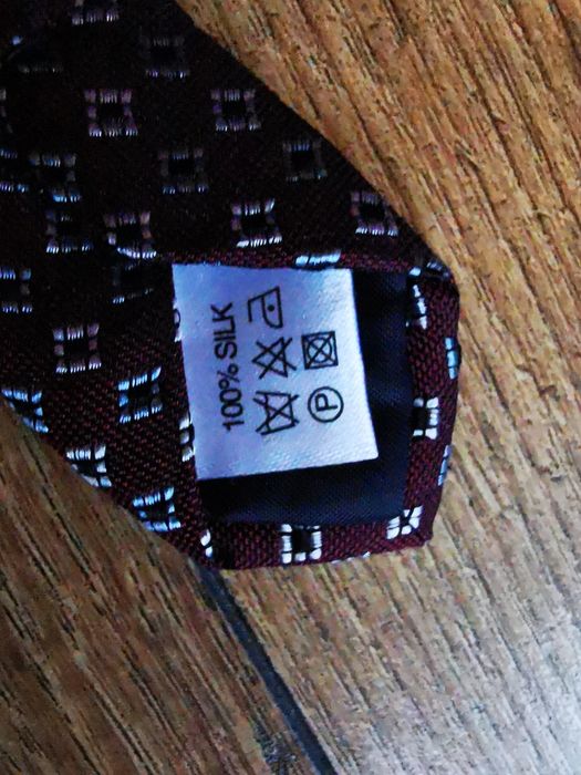 Krawat A.W. Dunmore 100% Jedwab Bordowy Wzór Nowy