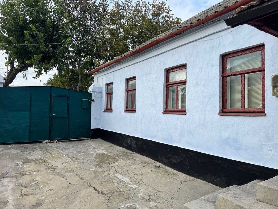 Продаю дом в Варваровке на Очаковской  и1