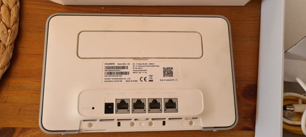 Router Huawei b535