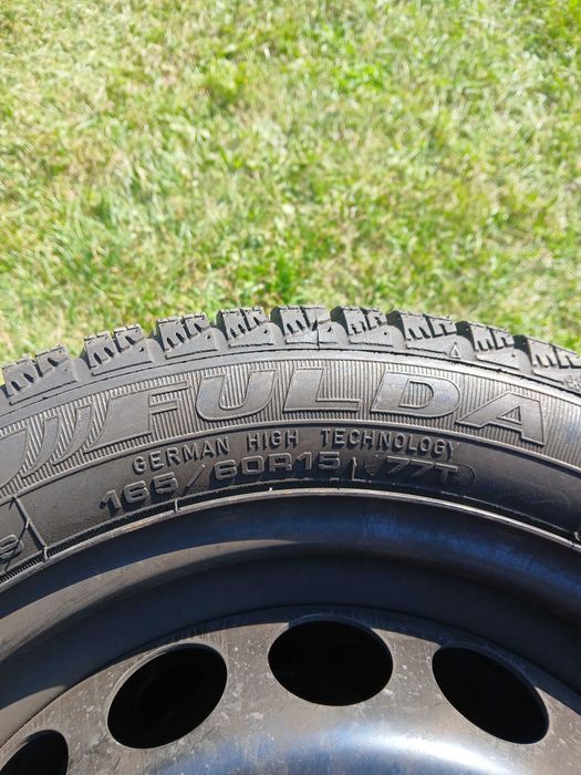 Opony zimowe z felgami 15" 4x100 Toyota Aygo, Citroen C1, Super Stan