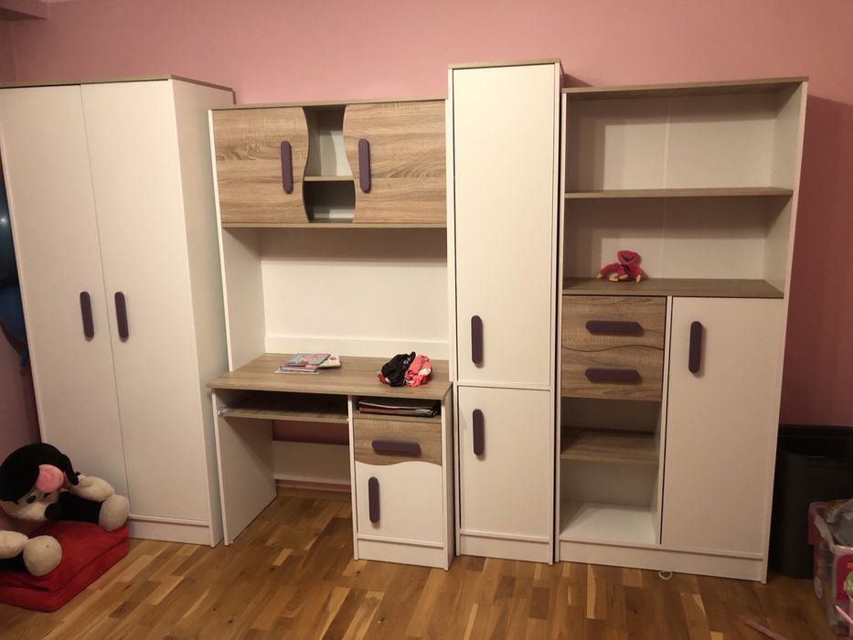 Meble dziecięce komplet