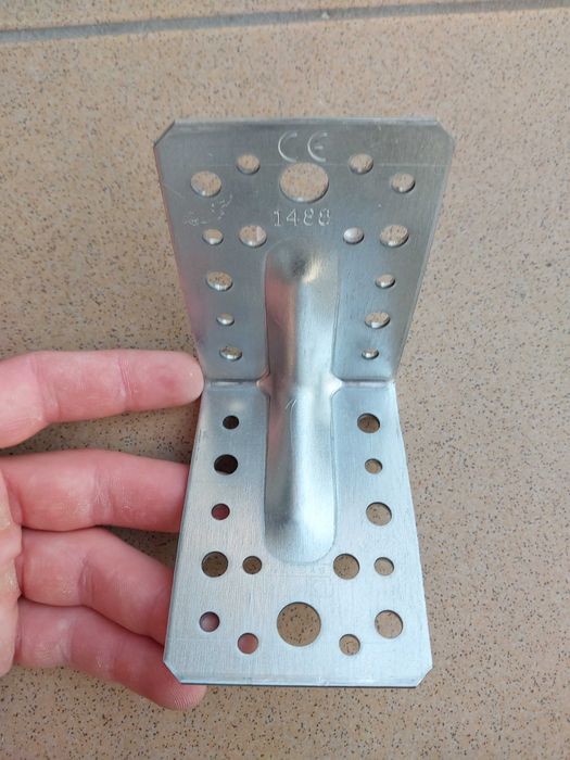 Кутник металевий - оценкований