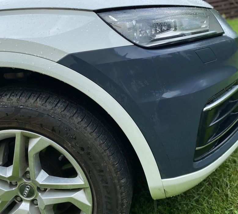 Бампер в зборі audi q5 80A решетка