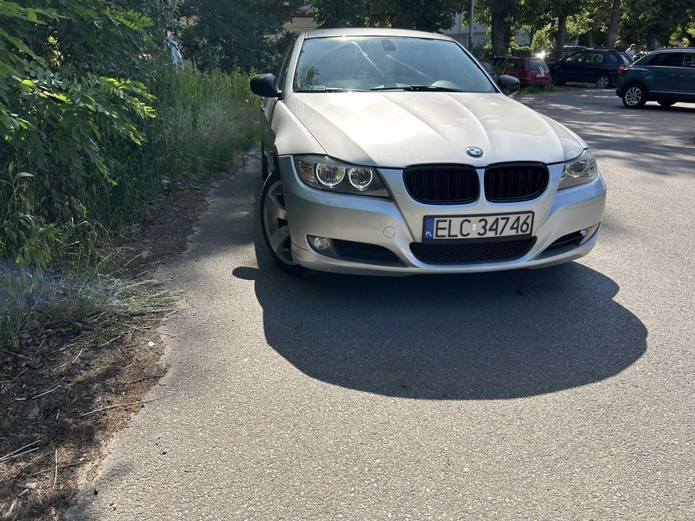 BMW 3  E90  2009 2.0 d LCI