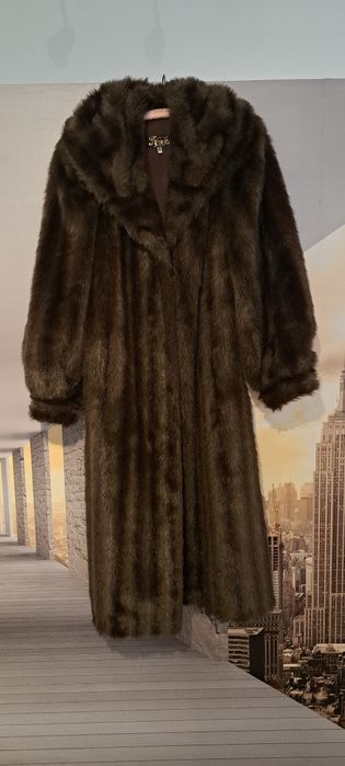 Futro długie rozm.40