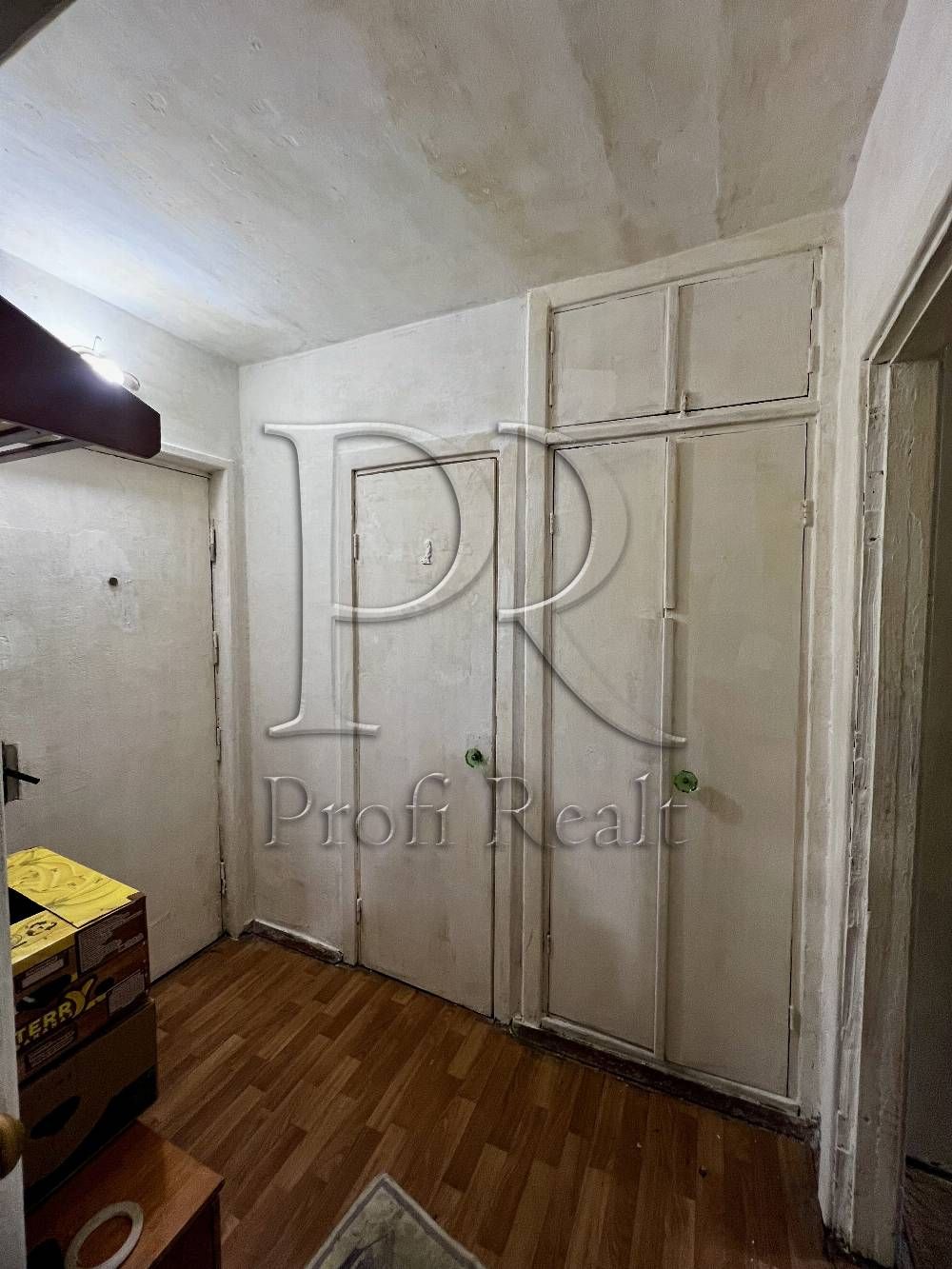 Продаж 1 кімн. квартири під ремонт, Солом'янський район, Шулявка, НАУ.