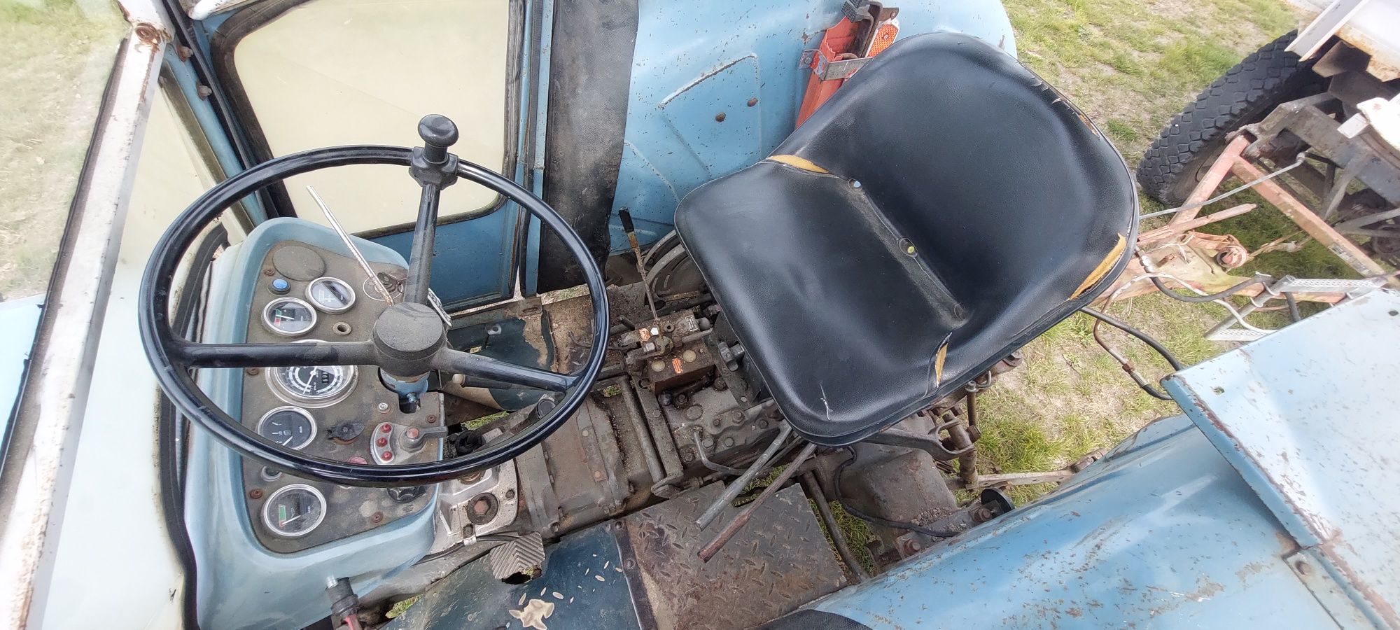 Traktor eicher ferguson (Perkins c360 władymirec)