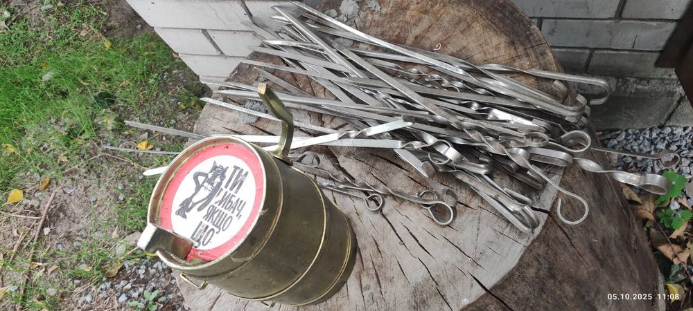 Мангал рамка титановая,вилки,шампура,титановые и нержавеющие,решетка