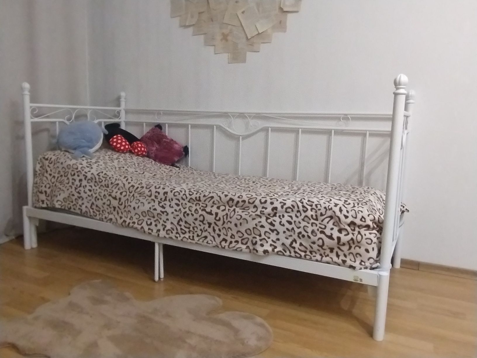 Ліжко металеве з матрацом