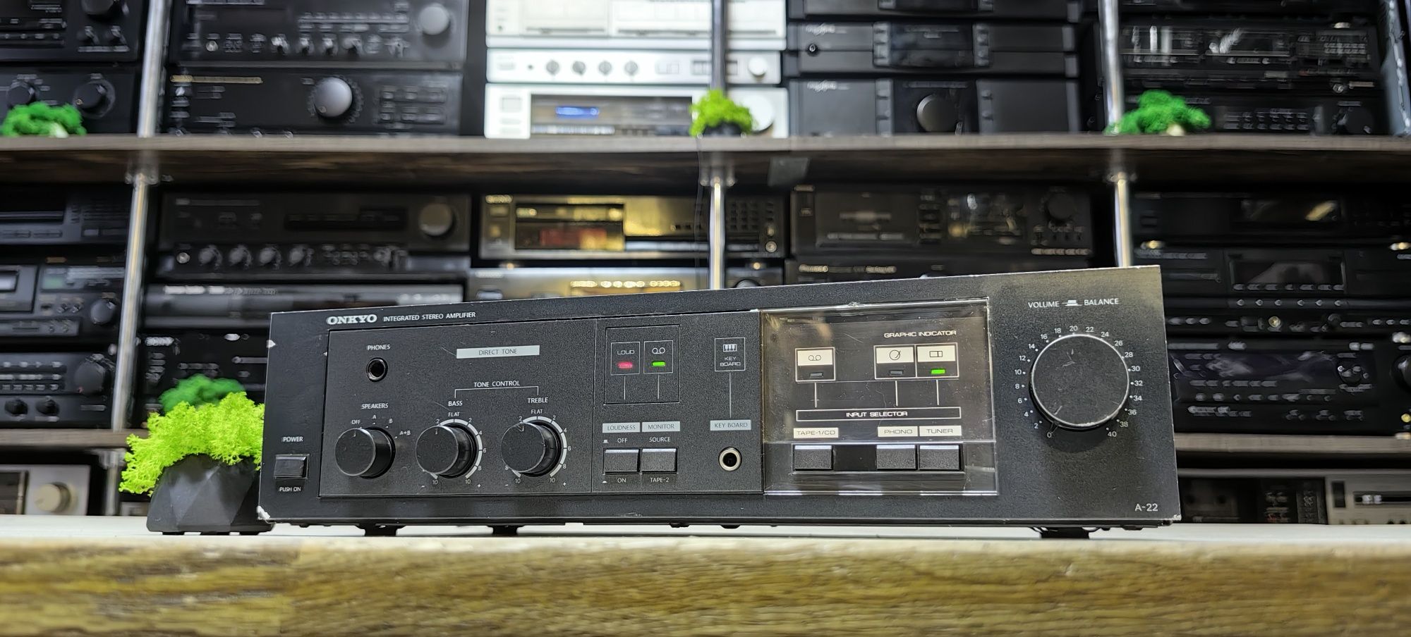Підсилювач Onkyo A-22/8Ω