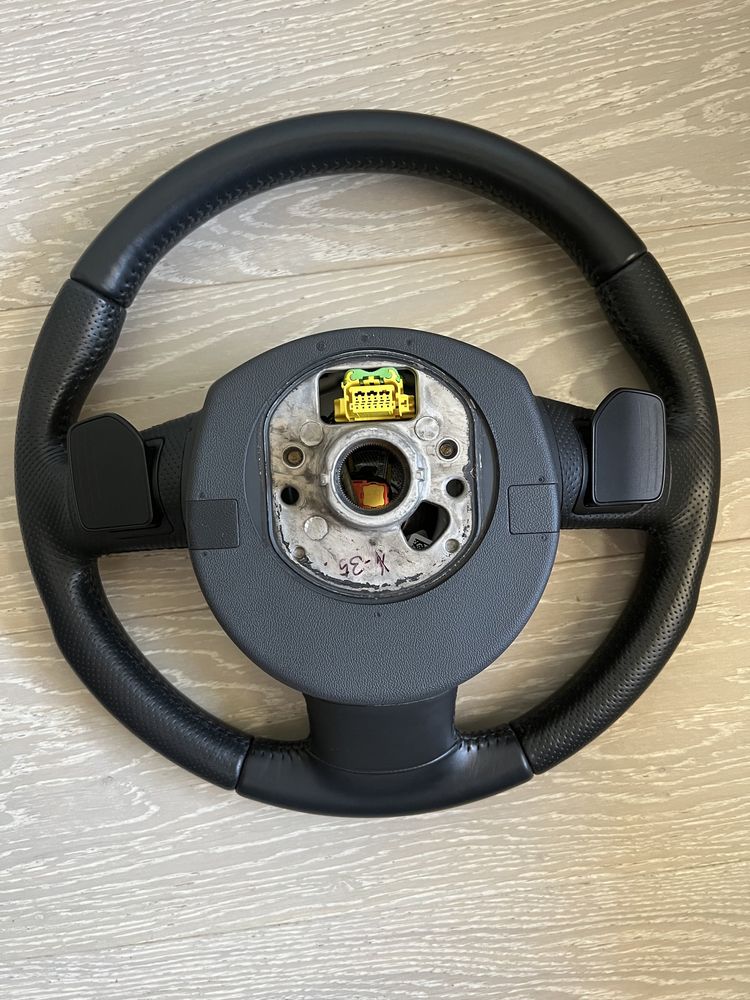 Kierownica Audi A5 8T Multifunkcja łopatki A4 B7 B8 A3 A6