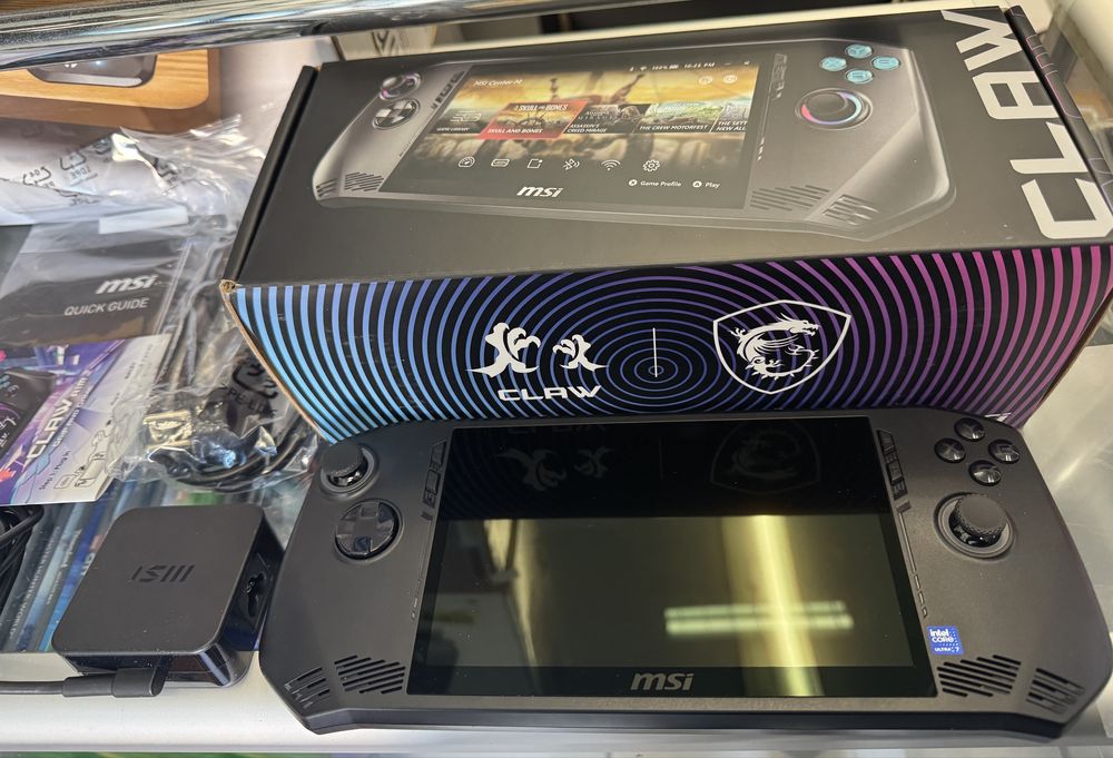 Konsola 7” MSI Claw A1M-064PL/Intel Core Ultra 7/FHD IPS/gwar 22m