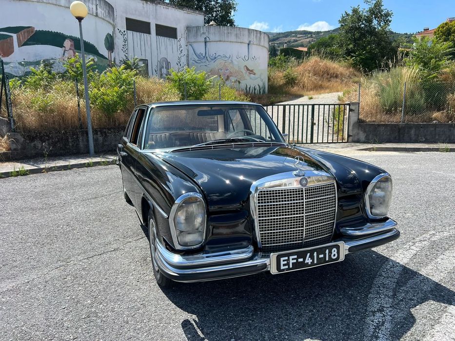 Mercedes-Benz 280