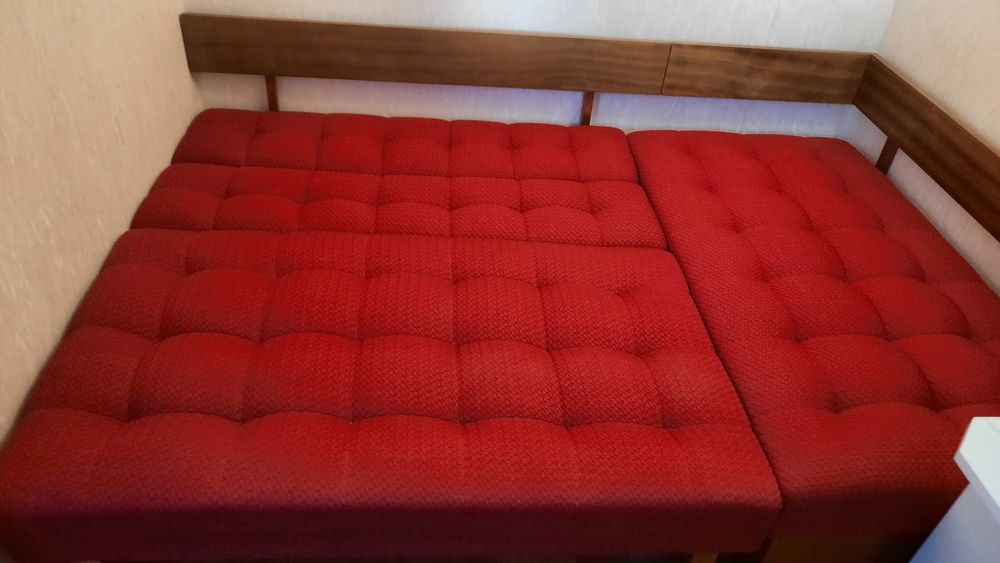 Narożnik do oddania