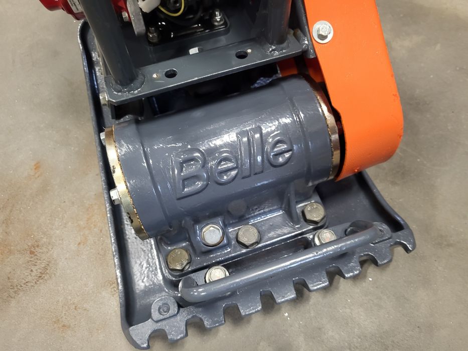 Zagęszczarka Belle 64kg silnik Honda jak nowa