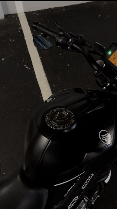 Keeway RKF 125 preta