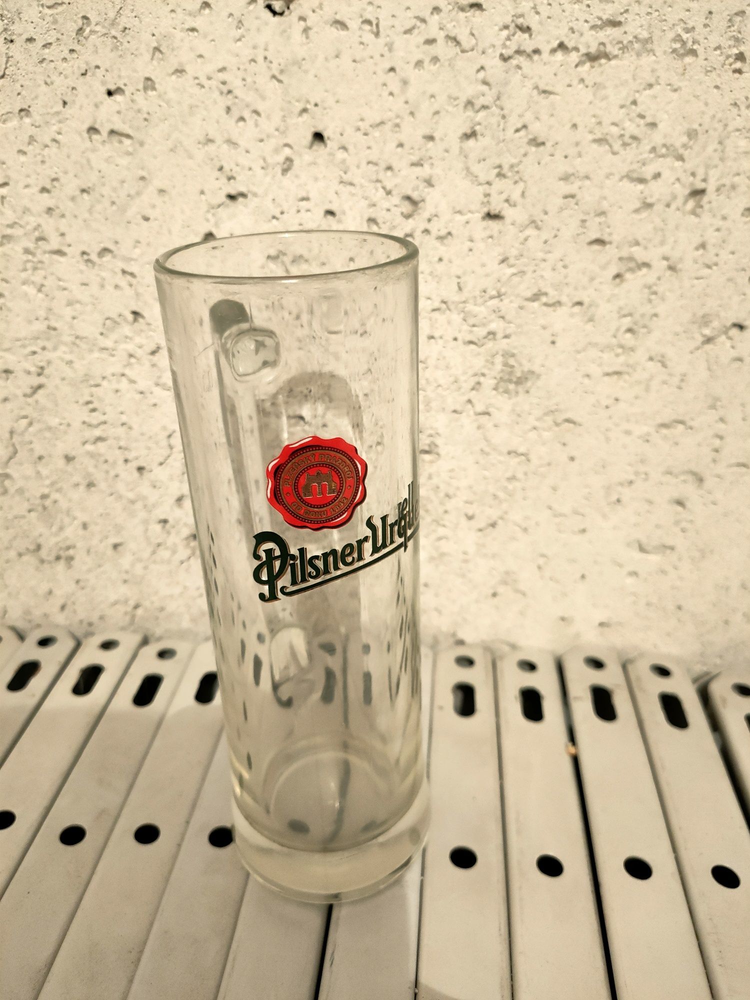 Kufel Pilsner. Pojemność 300 ml.