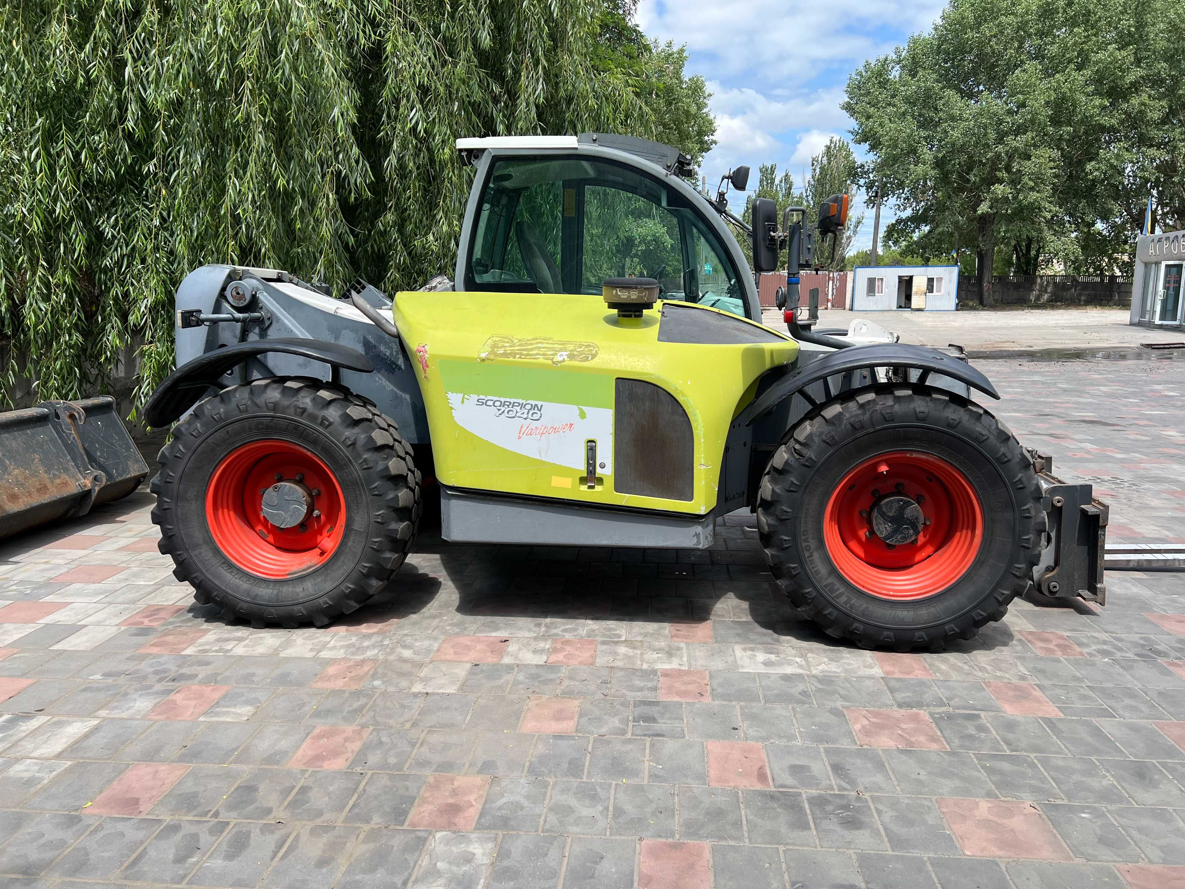 Claas Scorpion 7040, 2010