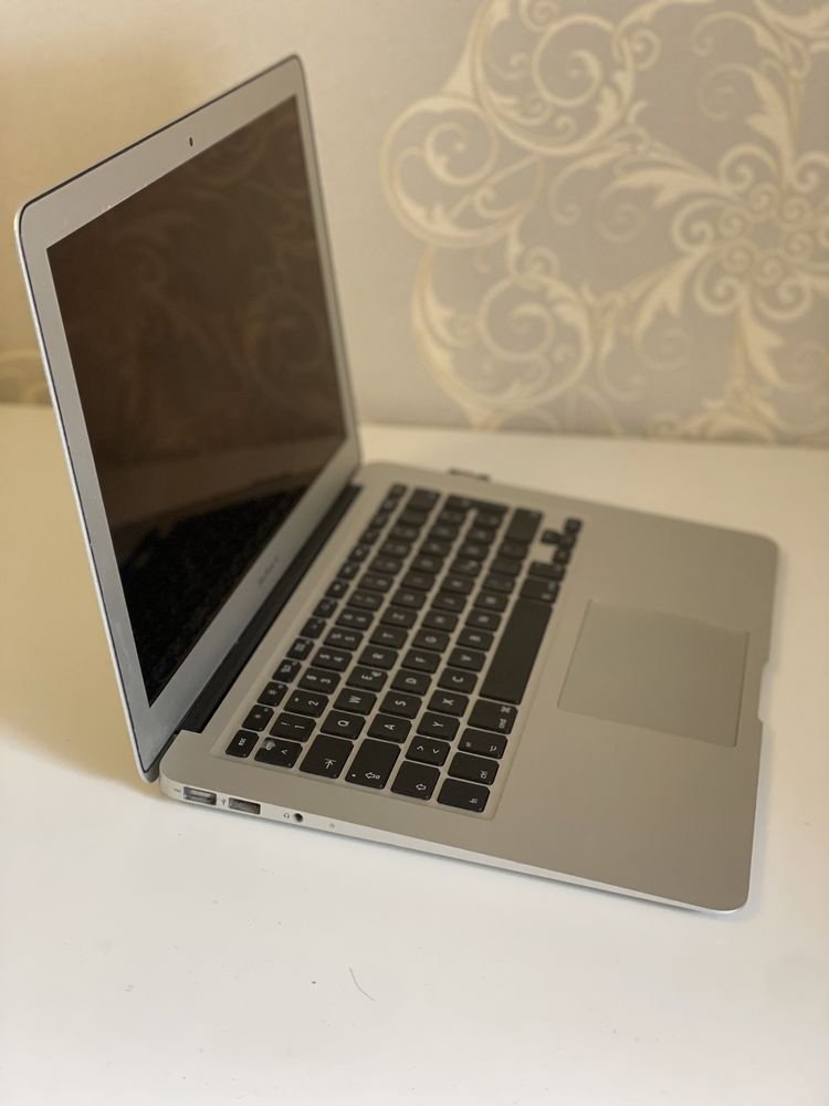 MacBook Air 13” 2011