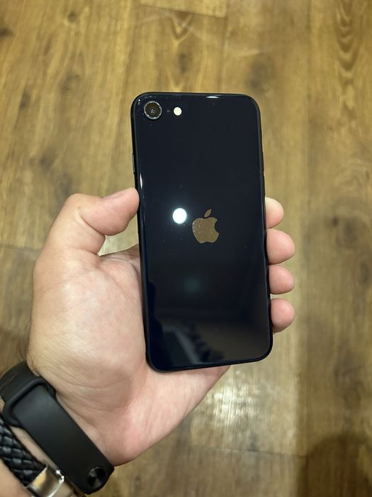 iPhone SE 3 64gb Neverlok