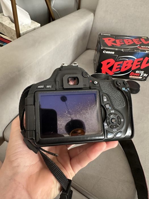 Aparat canon eos rebel T3i obiektyw 18-55