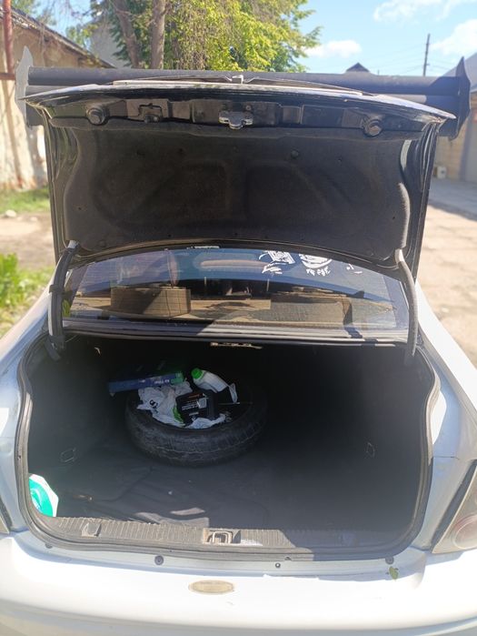 Продам авто на боєвому ходу