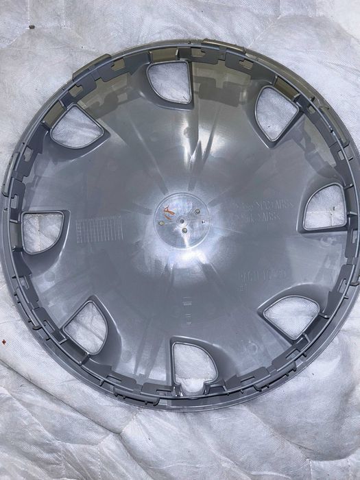4x kołpaki 15" Toyota Yaris